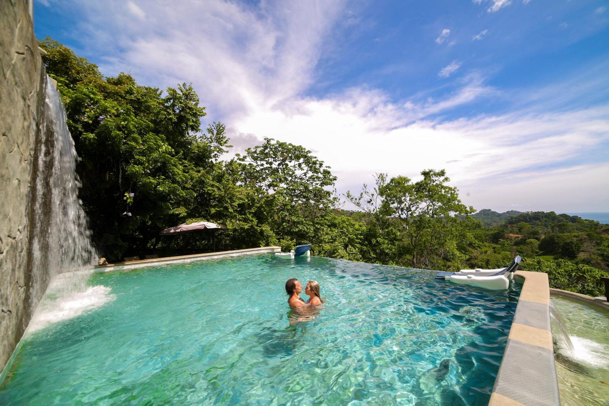 Gaia Collection Hotels Manuel Antonio Bagian luar foto